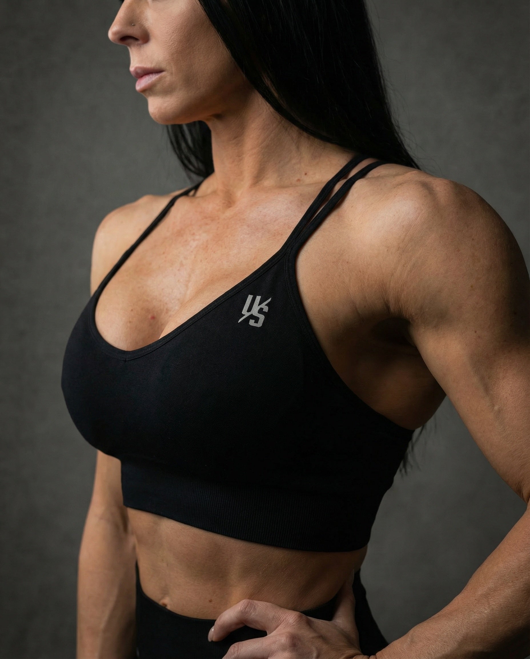 Cross Back Performance Bra